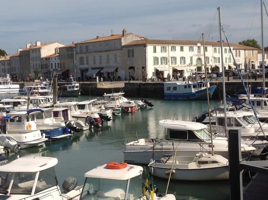 Eole, Idealement Situe Sur Le Port De St Martin De Re Saint-Martin-de-Ré Екстериор снимка